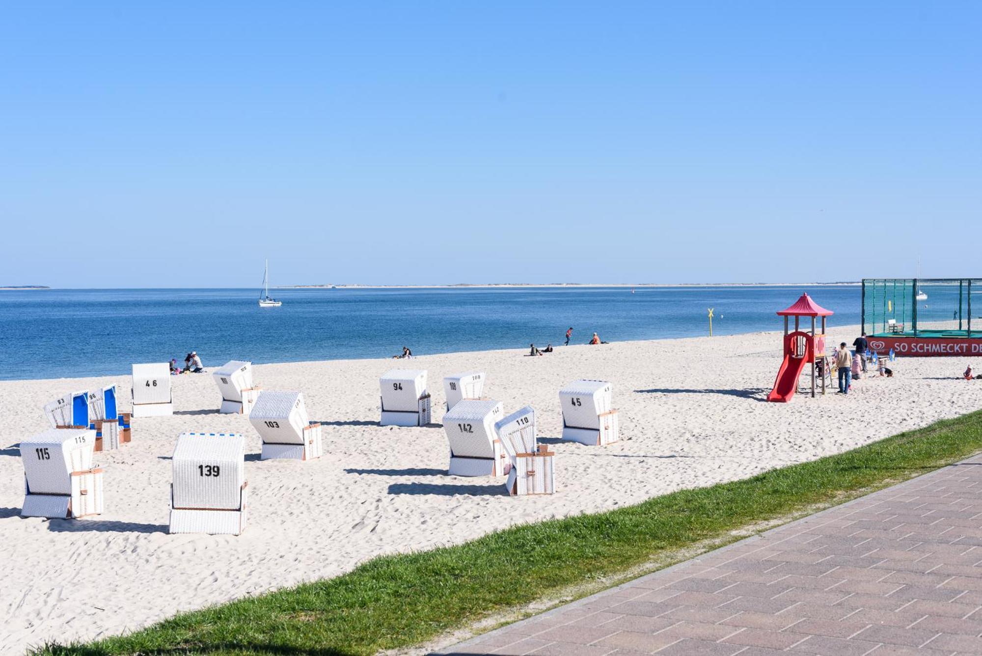 Haus am Meer-Ferienwohnungen Sylt Hörnum Zimmer foto